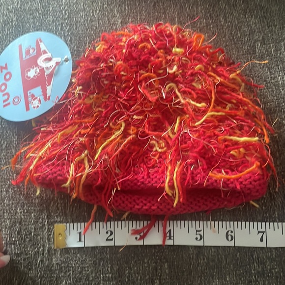 ZOONI Mop Top Firecracker Beanie NWT - Picture 4 of 5